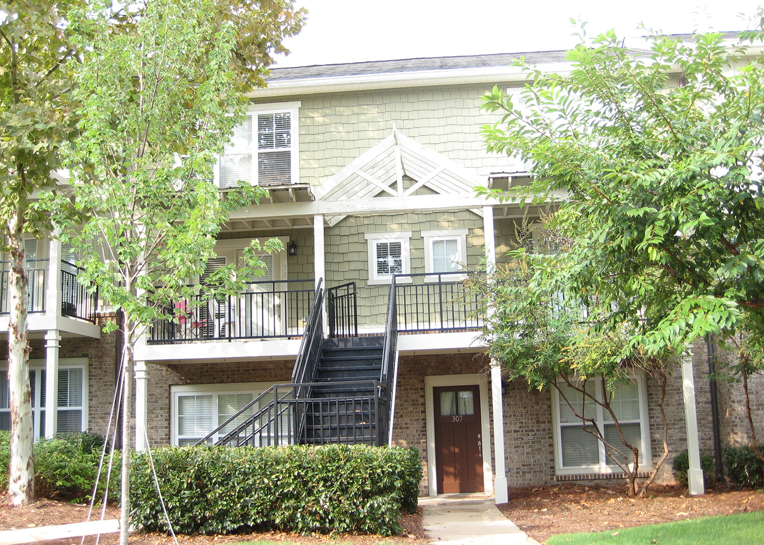 490 Barnett Shoals Road #405 of Athens, GA